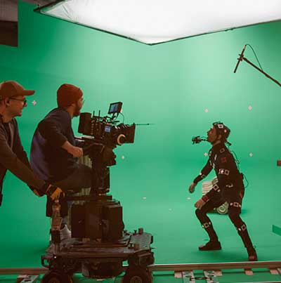 lander-book-to-film-greenscreen